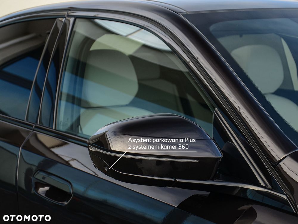 BMW Seria 5 540d xDrive mHEV - 14