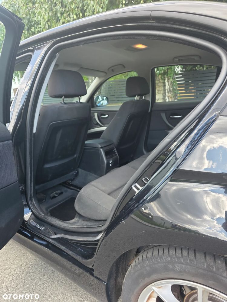 BMW Seria 3 - 24