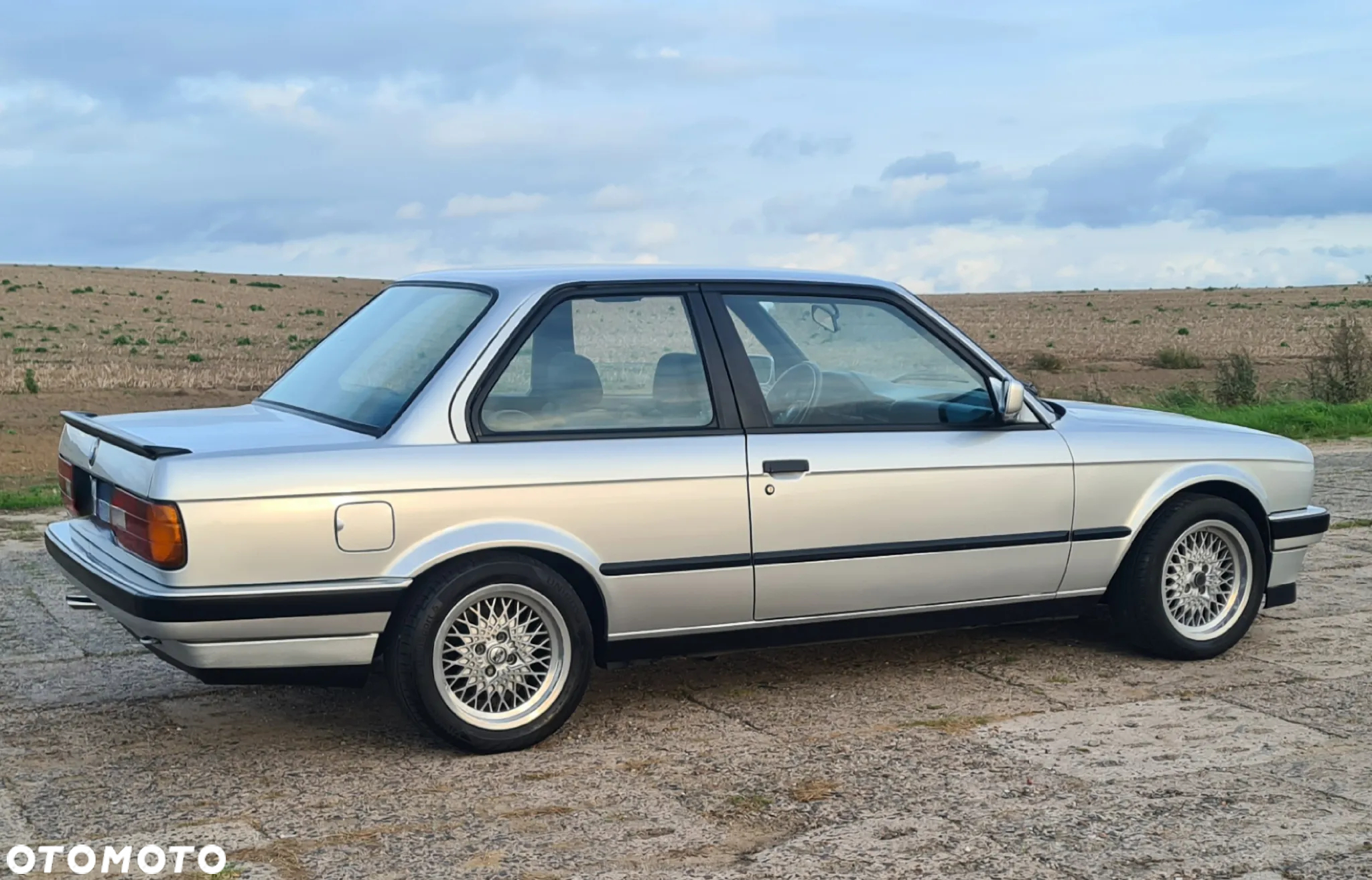 BMW Seria 3 318is - 6