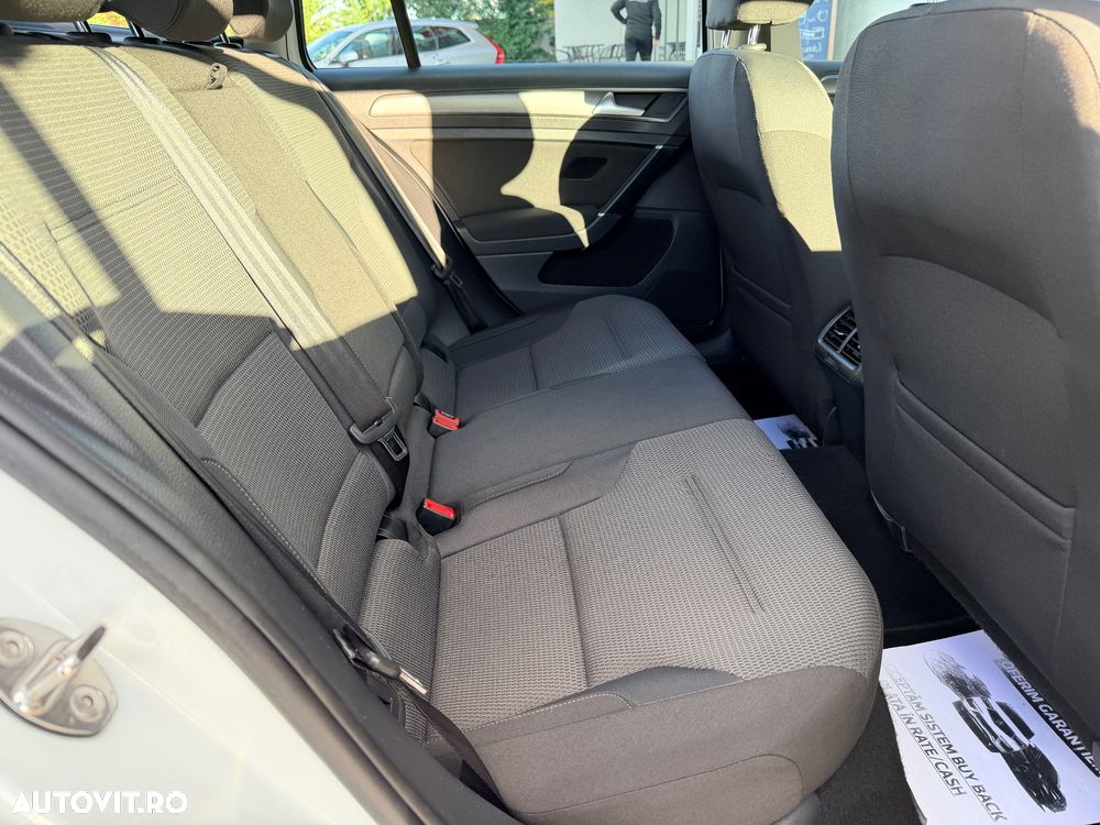 Volkswagen Golf Variant 2.0 TDI 116CP DSG Life - 7