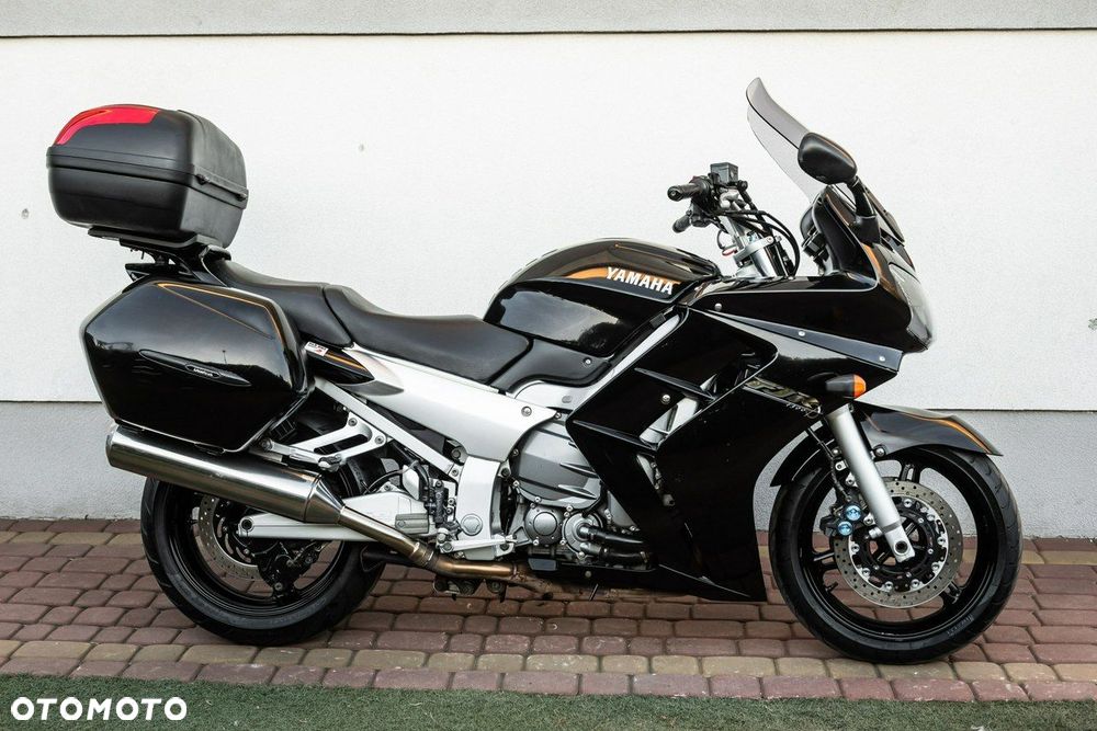 Yamaha FJR - 3