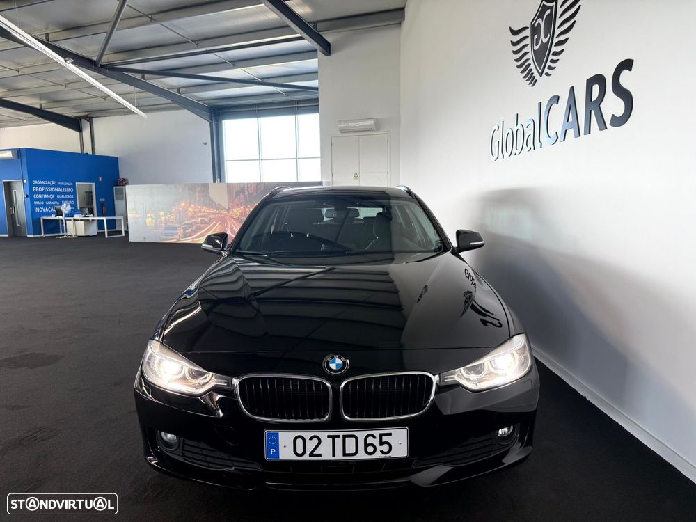 BMW 318 d Touring Navigation - 38
