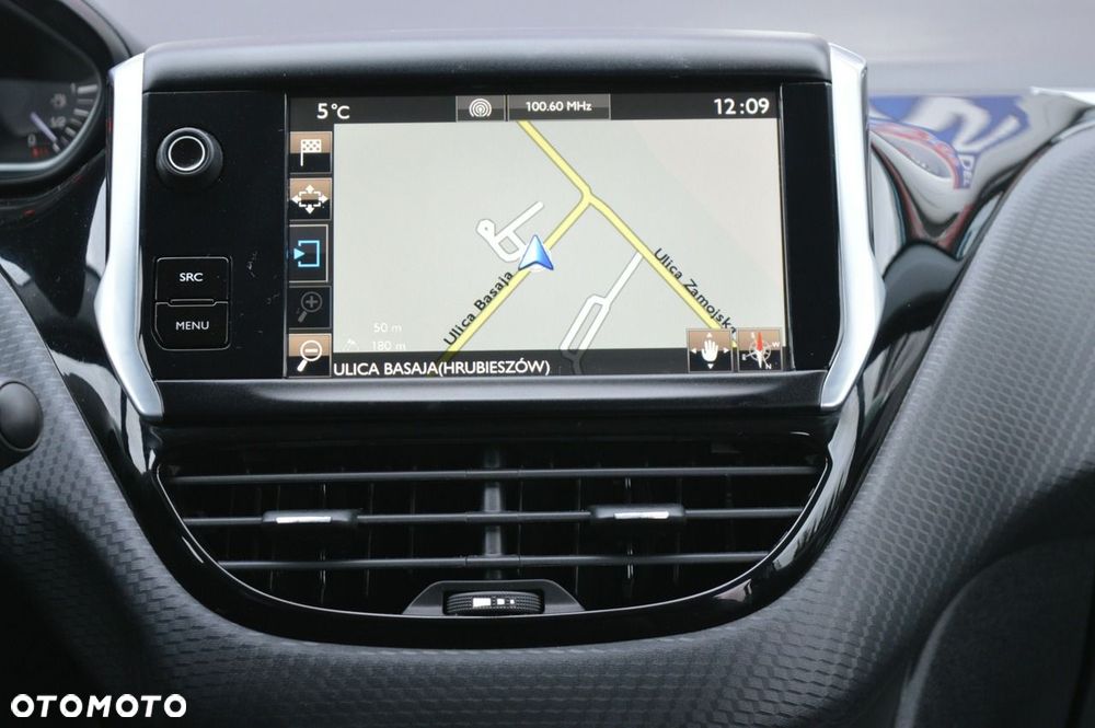 Peugeot 2008 1.2 Pure Tech Access - 24