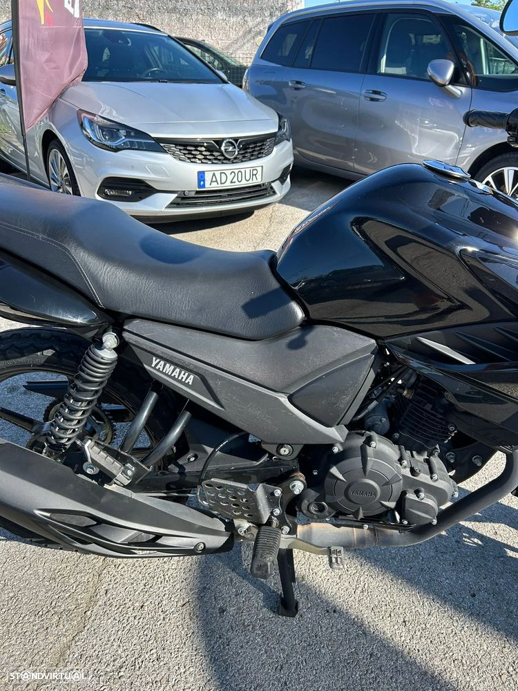 Yamaha YS - 11