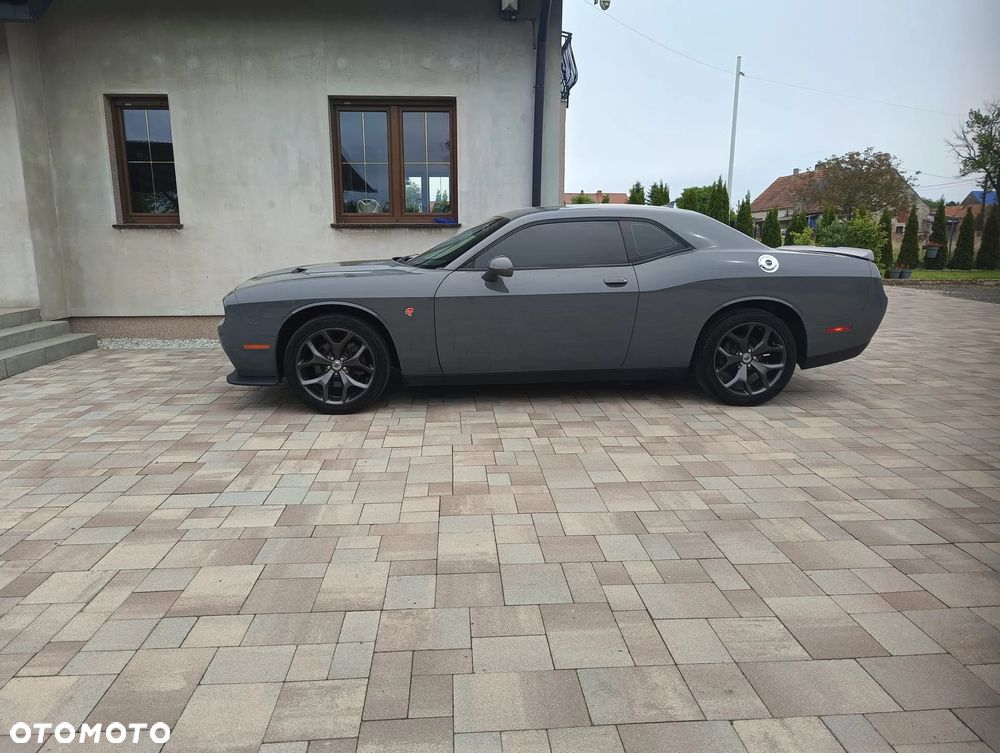 Dodge Challenger 3.6 SXT Plus - 1