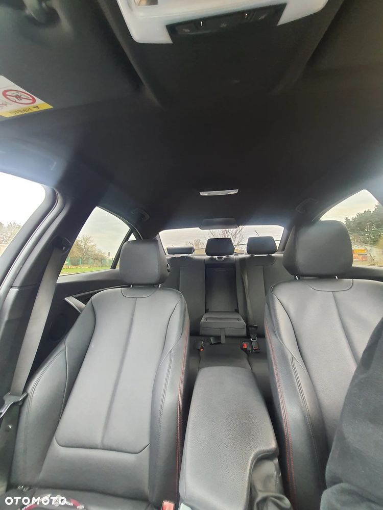 BMW Seria 3 318d Sport Line - 10