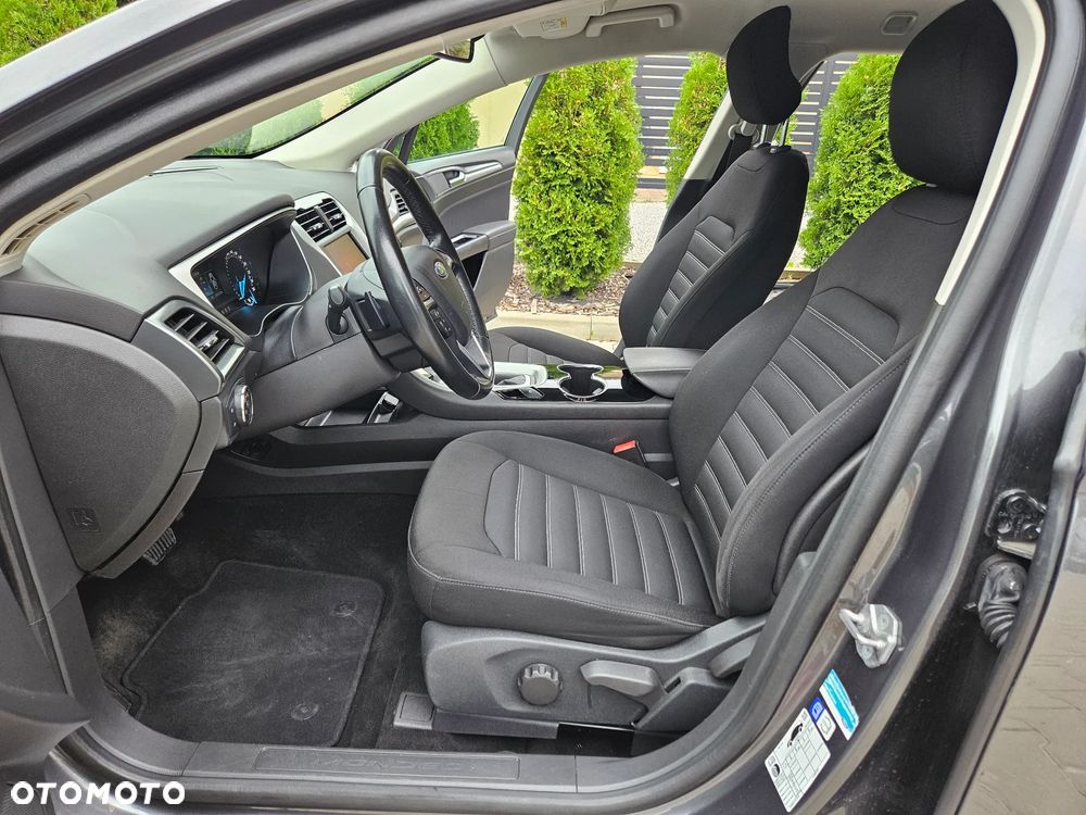 Ford Mondeo - 14