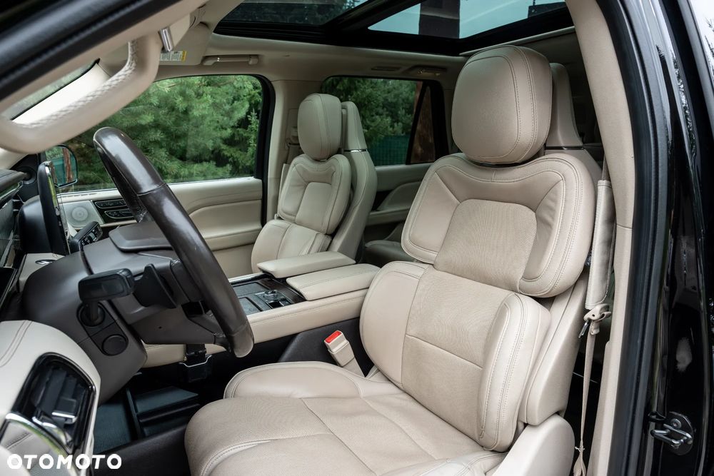 Lincoln Navigator 5.4 4x4 - 21