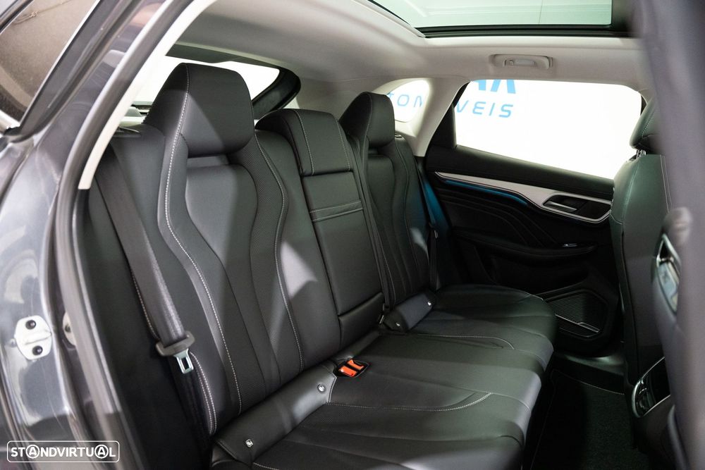 MG Marvel R 70 kWh Luxury - 15