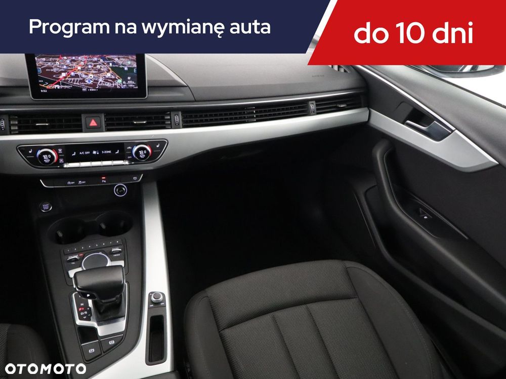 Audi A4 Limousine - 10