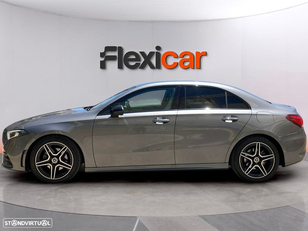 Mercedes-Benz A 200 - 4