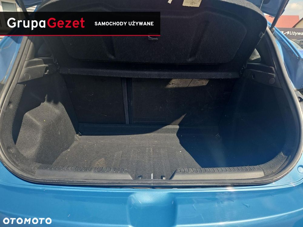 Hyundai i30 1.6 Classic + - 17