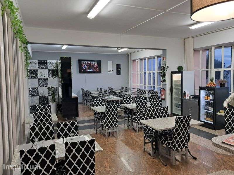 Trespasse restaurante com esplanada de vista deslumbrante - Grande imagem: 3/7