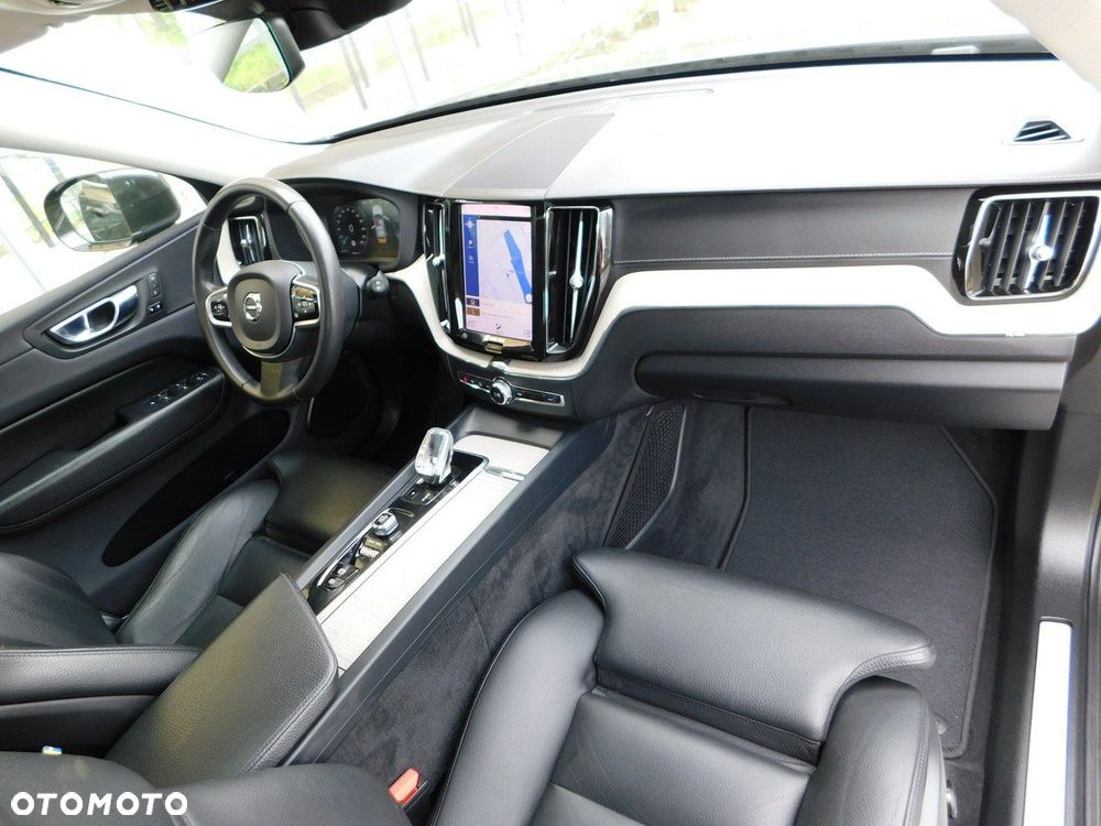 Volvo XC 60 B4 B Inscription - 8