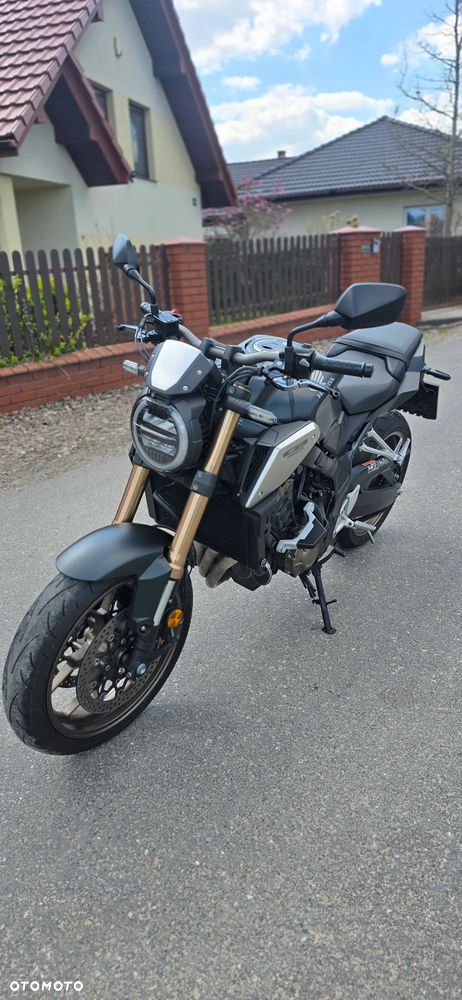Honda CB - 17
