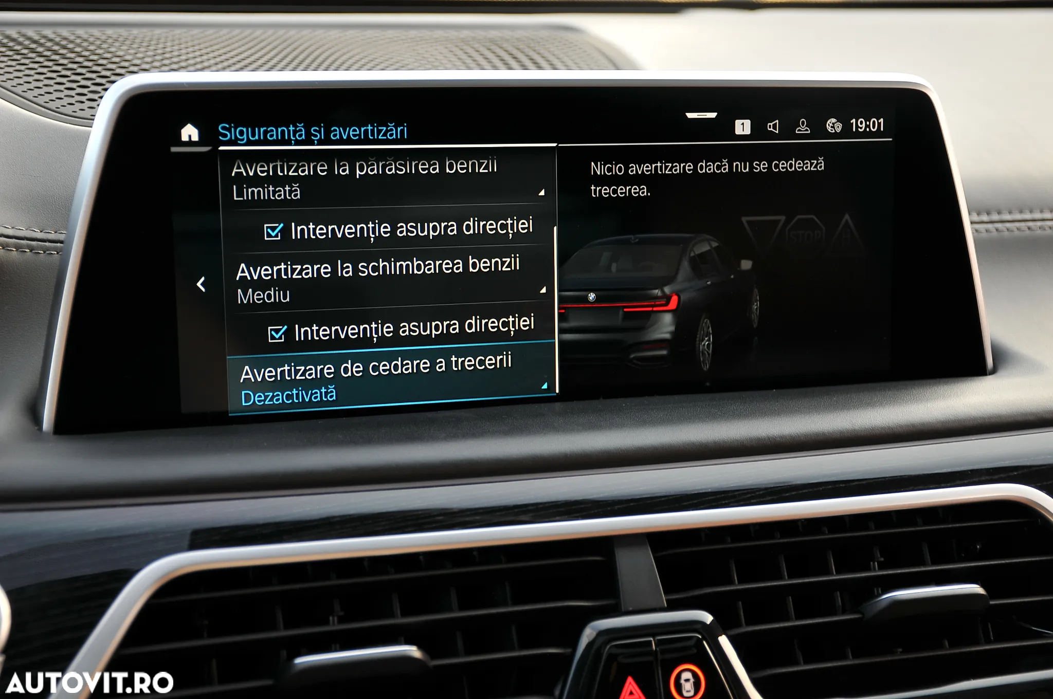 BMW Seria 7 745Le xDrive AT PHEV - 28