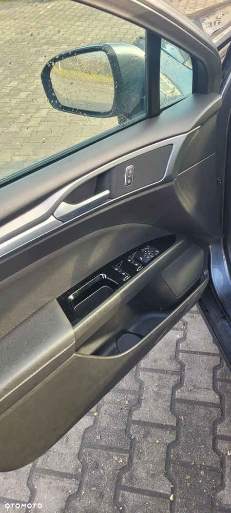 Ford Mondeo 2.0 TDCi Edition PowerShift - 17