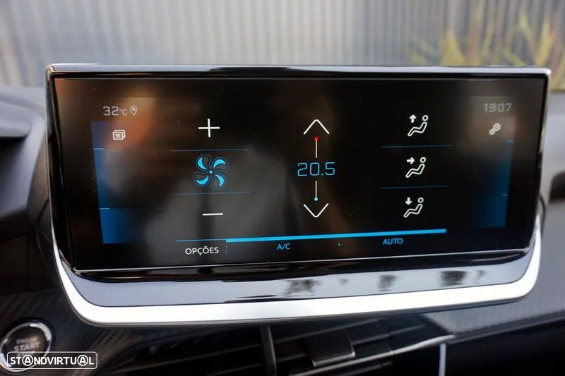 Peugeot 208 1.2 PureTech Allure Pack - 22