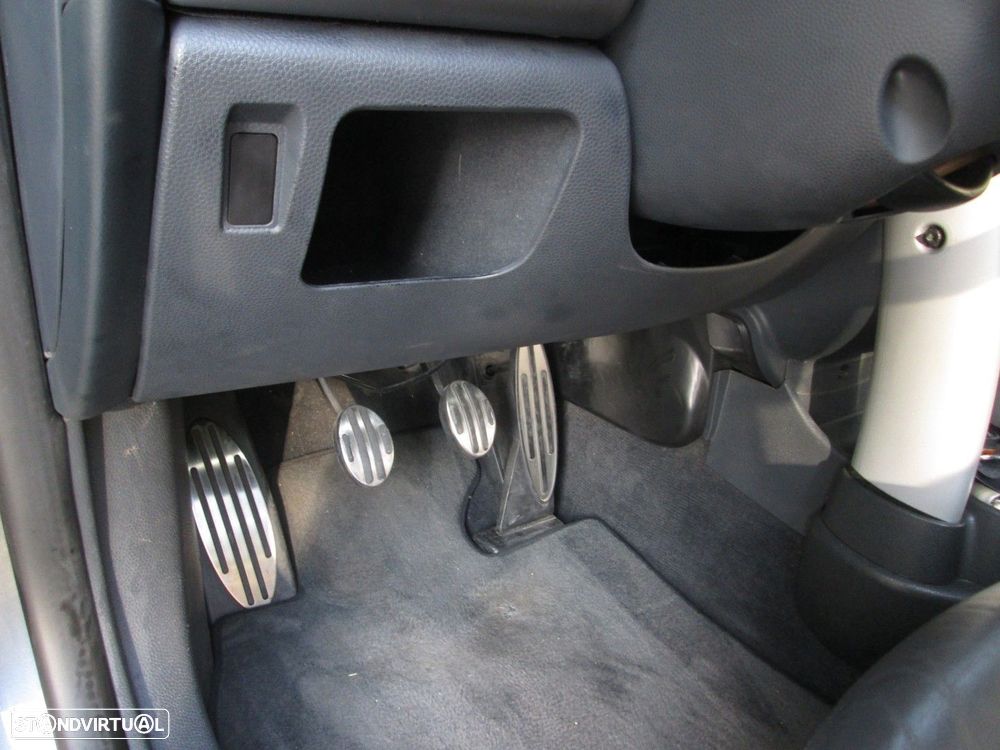 MINI 3 Portas Cooper S - 24