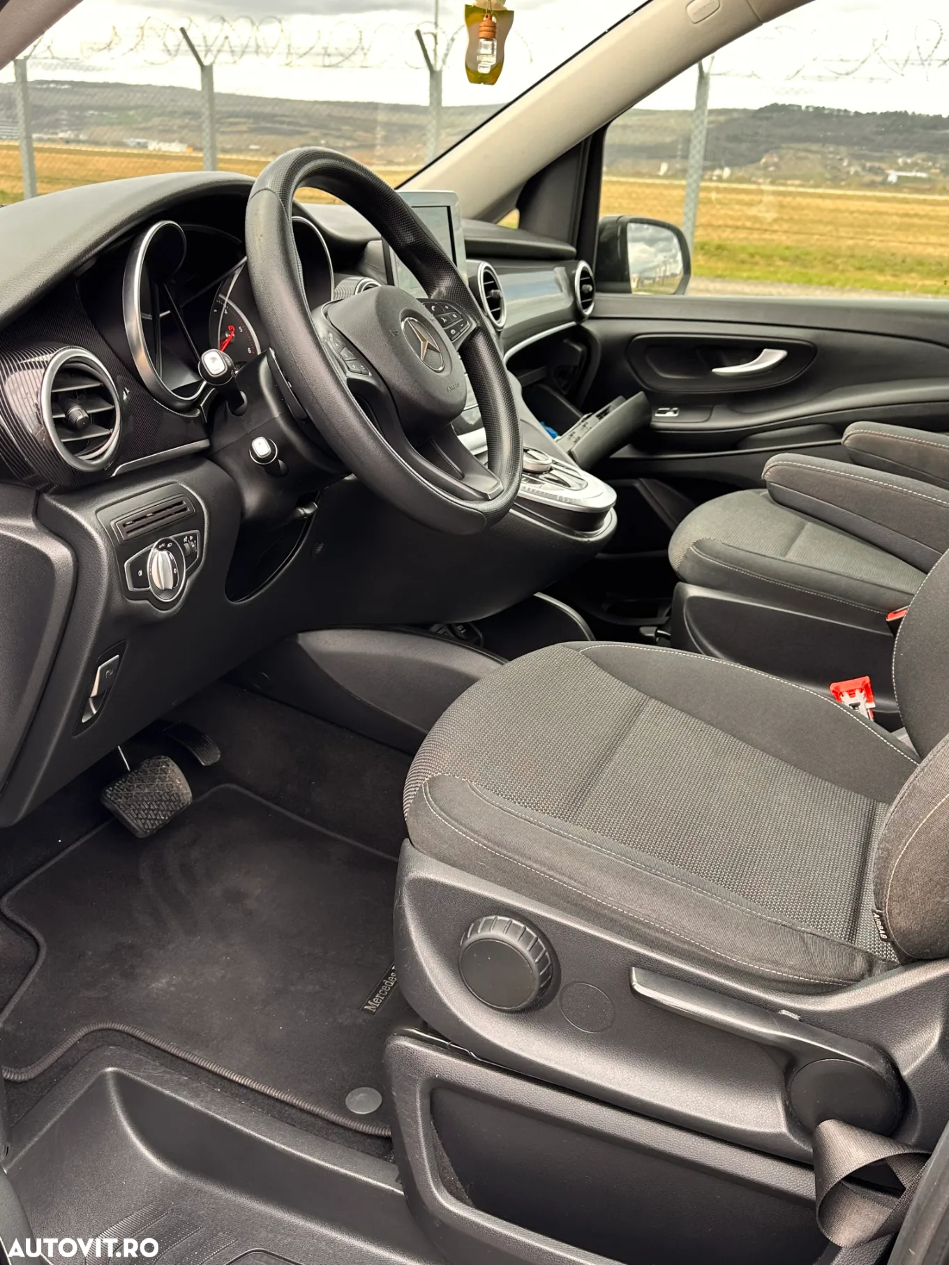 Mercedes-Benz V 220 d extralang 7G-TRONIC SCORE - 20