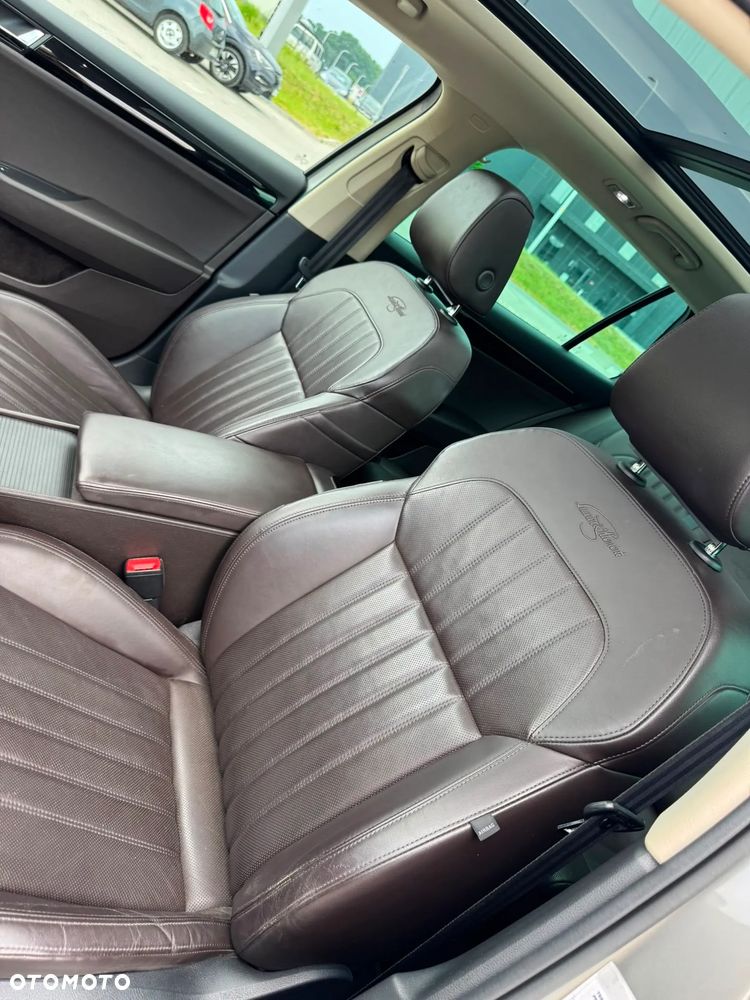 Skoda Superb 2.0 TDI 4x4 L&K DSG - 17