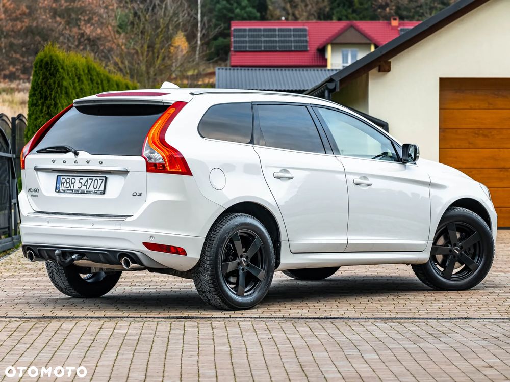 Volvo XC 60 D3 R-Design - 30
