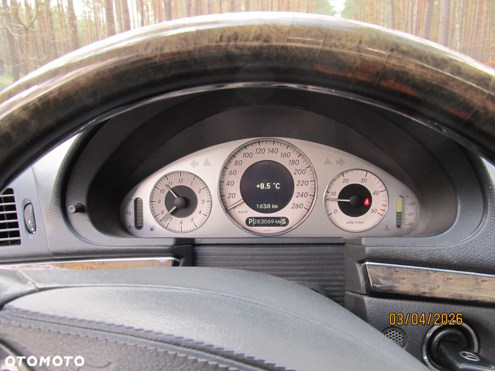 Mercedes-Benz Klasa E 320 CDI T Avantgarde - 3