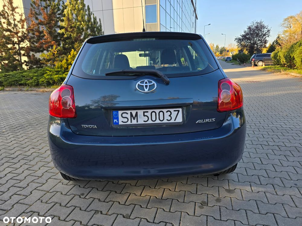 Toyota Auris - 9