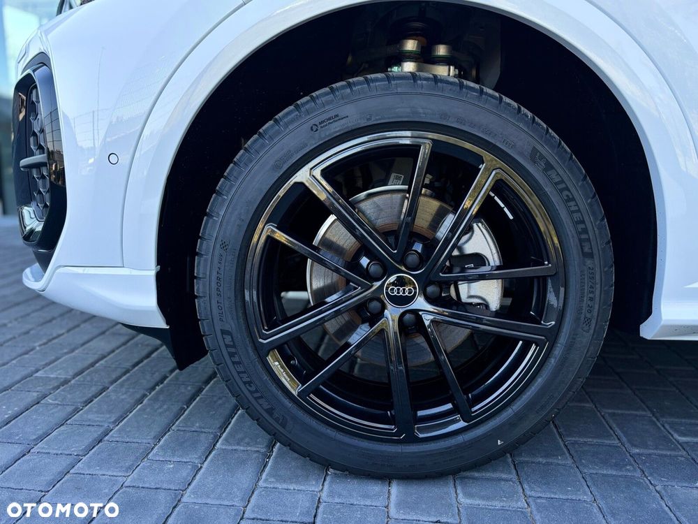 Audi Q5 Sportback - 27