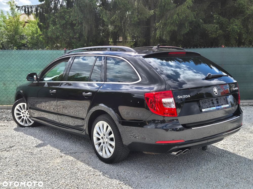 Skoda Superb 2.0 TDI DSG Elegance - 15