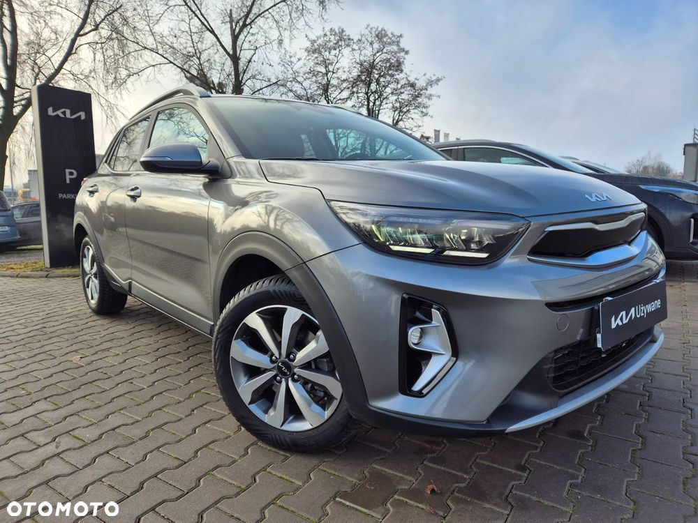 Kia Stonic 1.2 L - 4