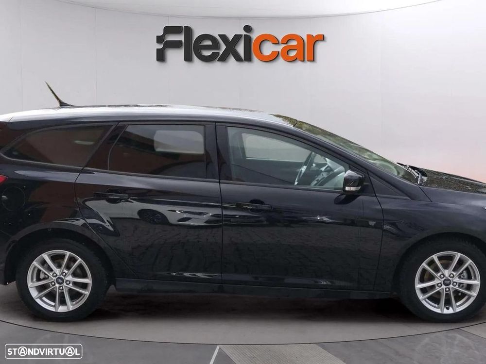 Ford Focus SW 1.0 EcoBoost Business - 2