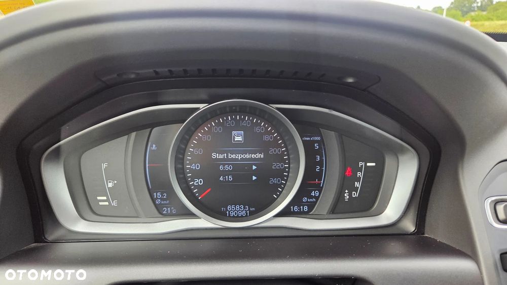 Volvo XC 60 D3 Geartronic Momentum - 17