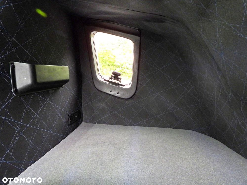 Renault MASTER  PLANDEKA 10 PALET WEBASTO TEMPOMAT LEDY PNEUMATYKA KLIMATYZACJA  165KM - 40