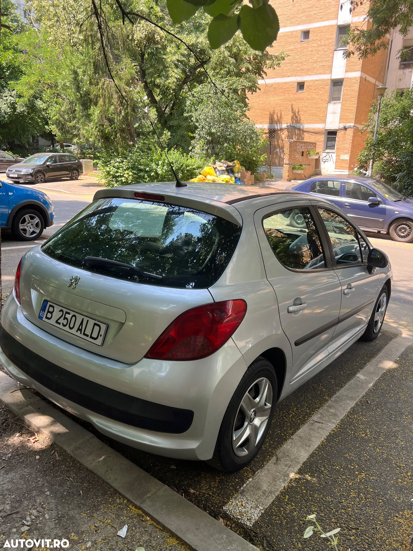 Peugeot 207 1.4HDI Premium - 4
