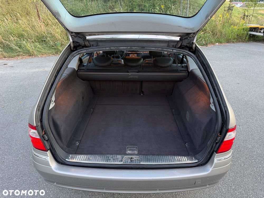Mercedes-Benz Klasa E 500 4-Matic T Avantgarde - 8