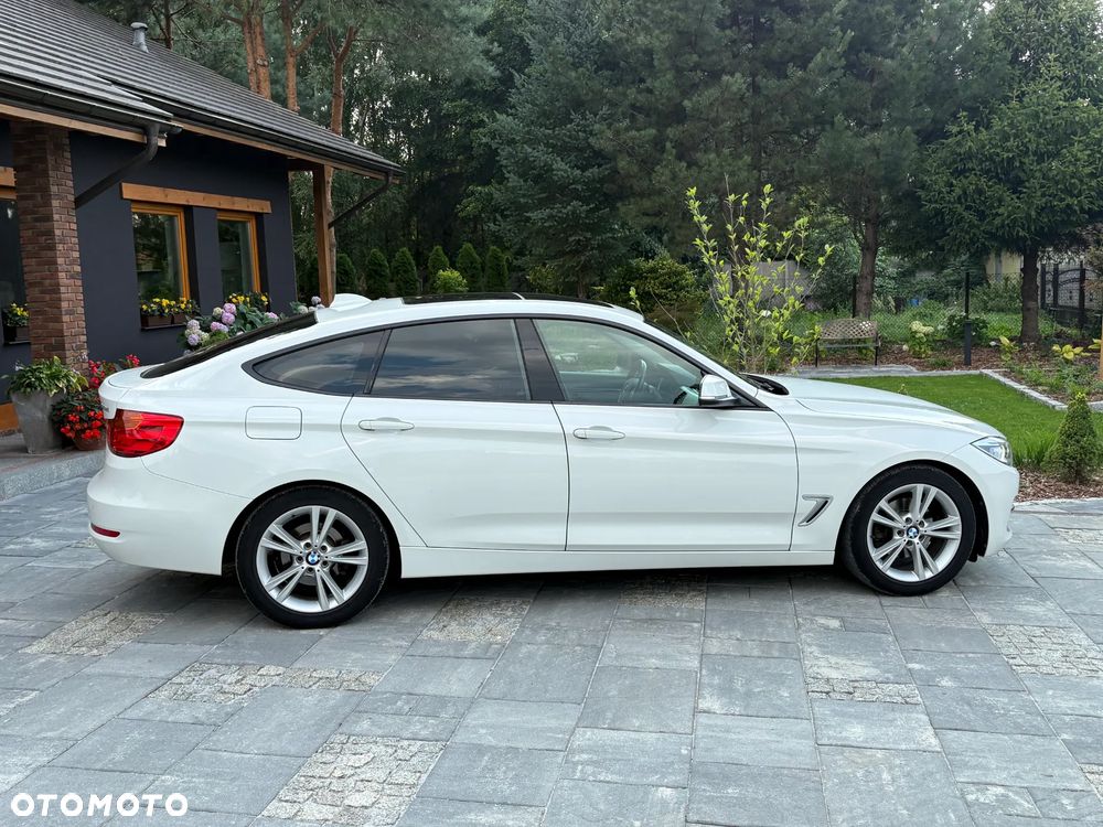 BMW 3GT 320d Sport-Aut Luxury Line - 9