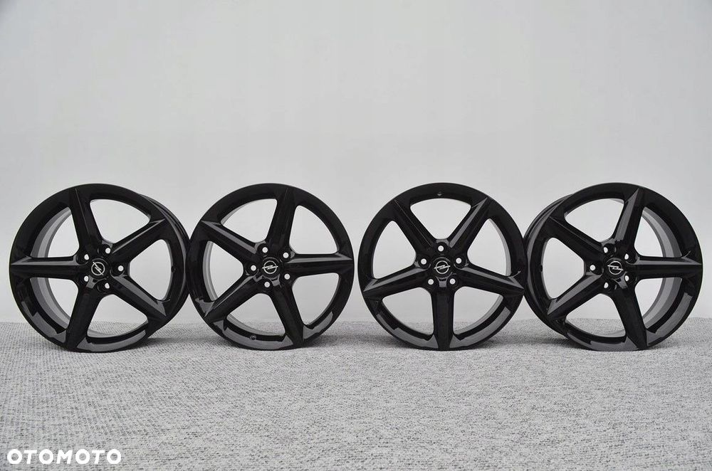 Felgi 8x18 5x110 Opel Astra Vectra Zafira Meriva Saab 9-3 5 GT Roadster - 3