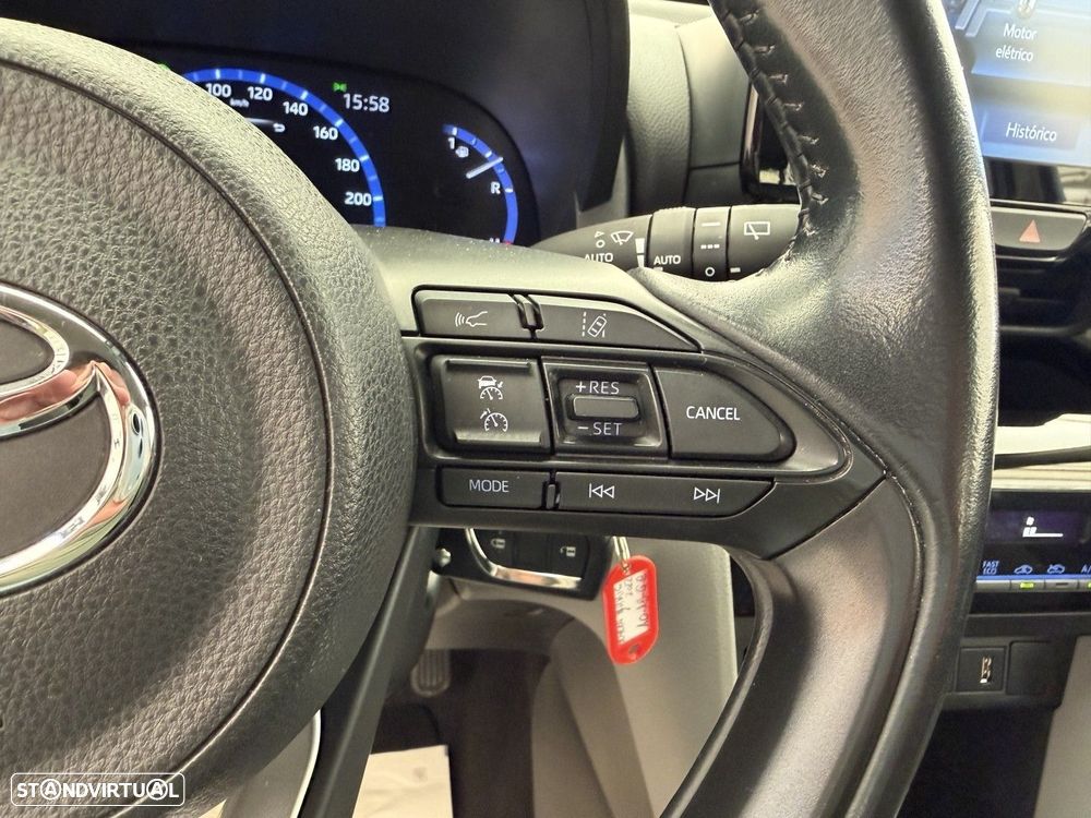Toyota Yaris Cross 1.5 HDF Comfort - 20