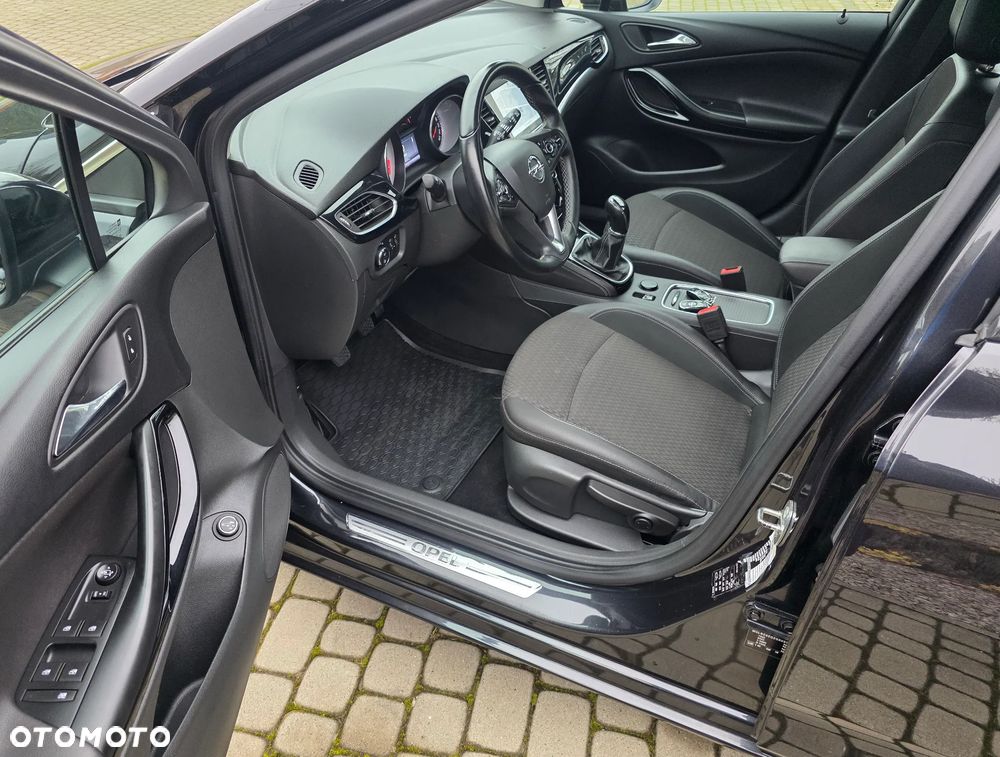 Opel Astra 1.6 D (CDTI) Start/Stop Innovation - 9