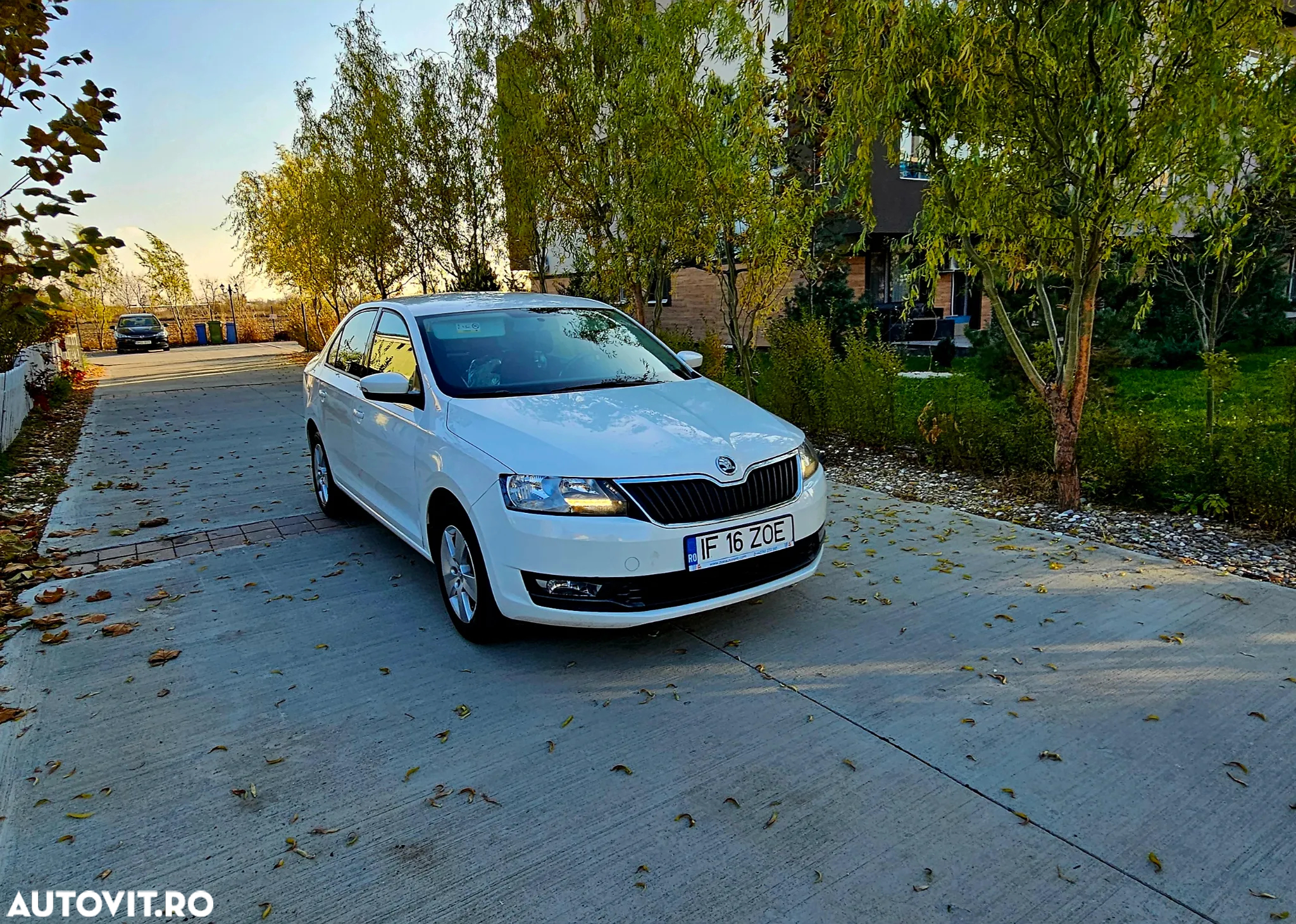 Skoda RAPID 1.0 TSI Ambition - 3