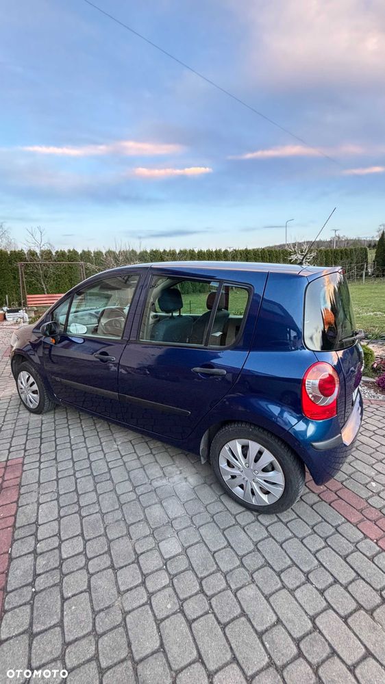 Renault Modus - 2