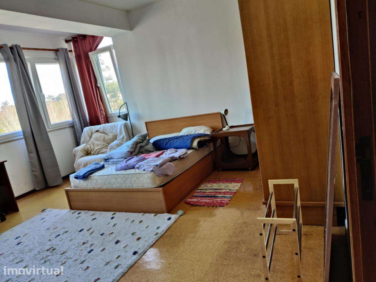 Quarto - localizado em Lumiar Lisbon - Grande imagem: 5/20