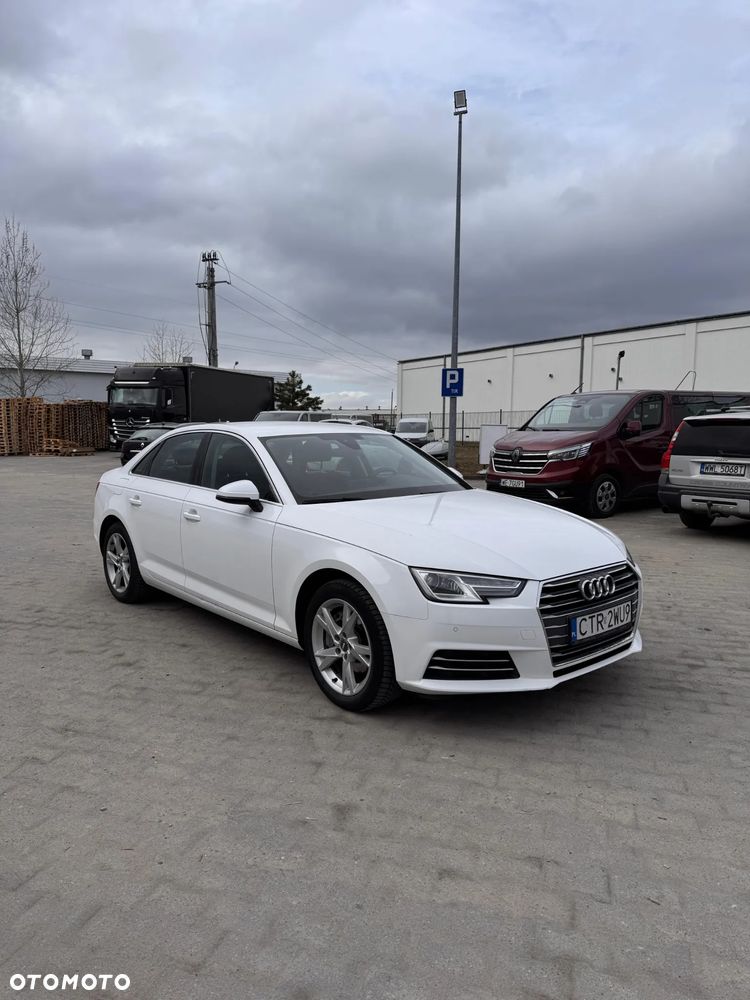 Audi A4 Limousine 2.0 TDI Design S tronic - 1