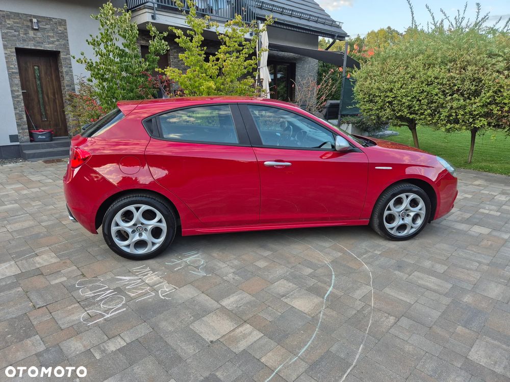 Alfa Romeo Giulietta 2.0 JTDM 16V Sprint - 3