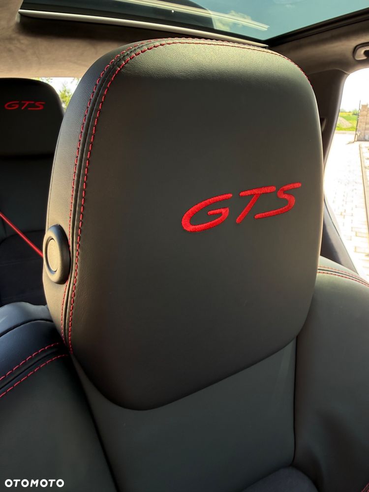 Porsche Cayenne GTS - 30