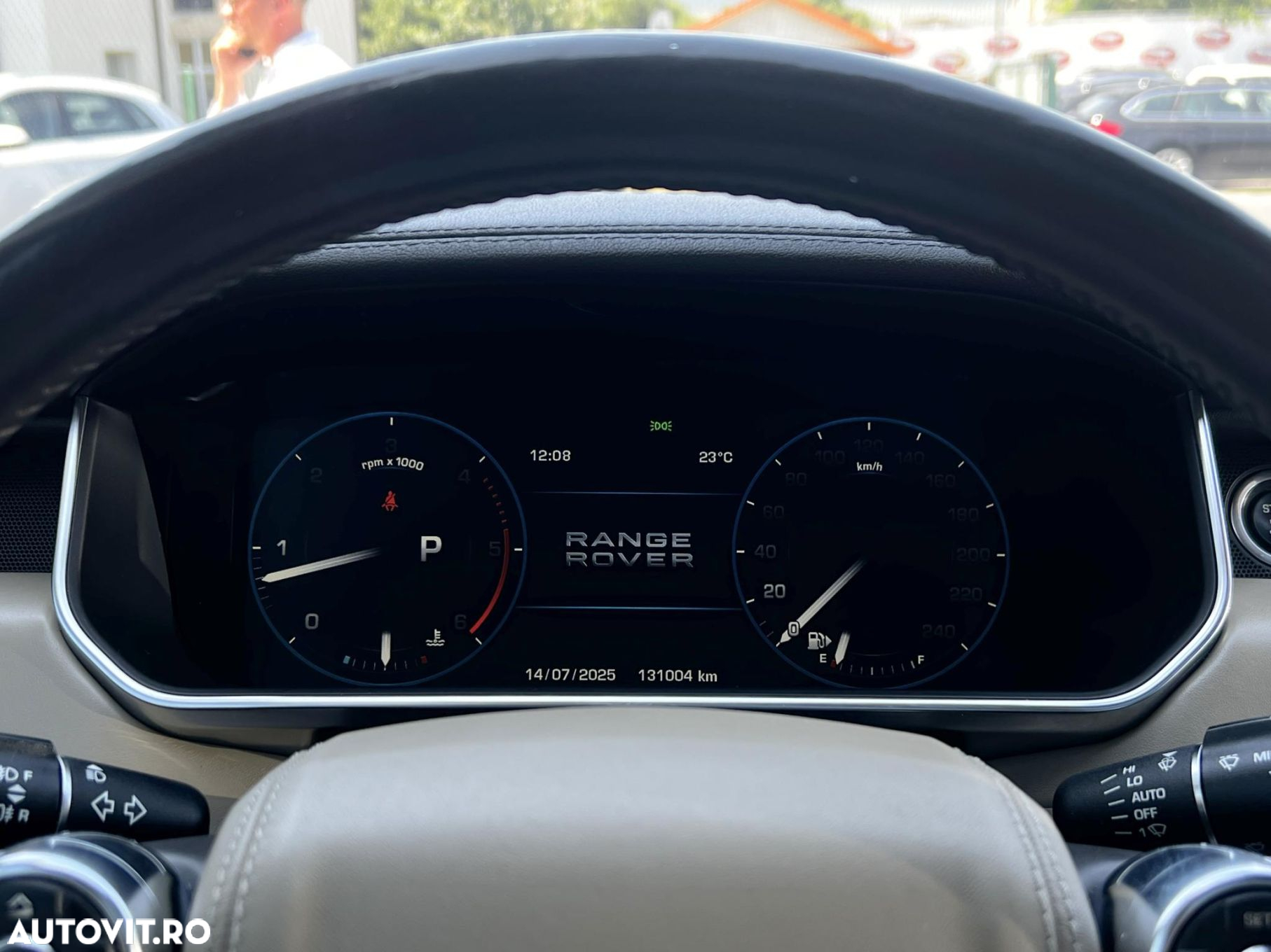 Land Rover Range Rover Vogue - 21
