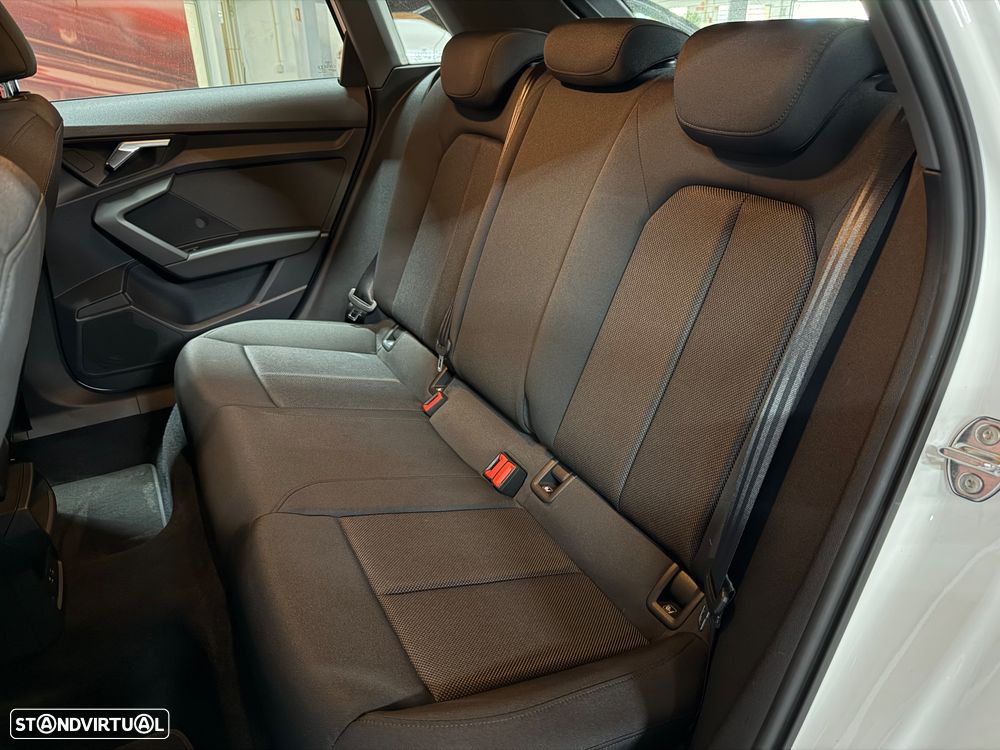 Audi A3 Sportback 30 TFSI Advanced - 8
