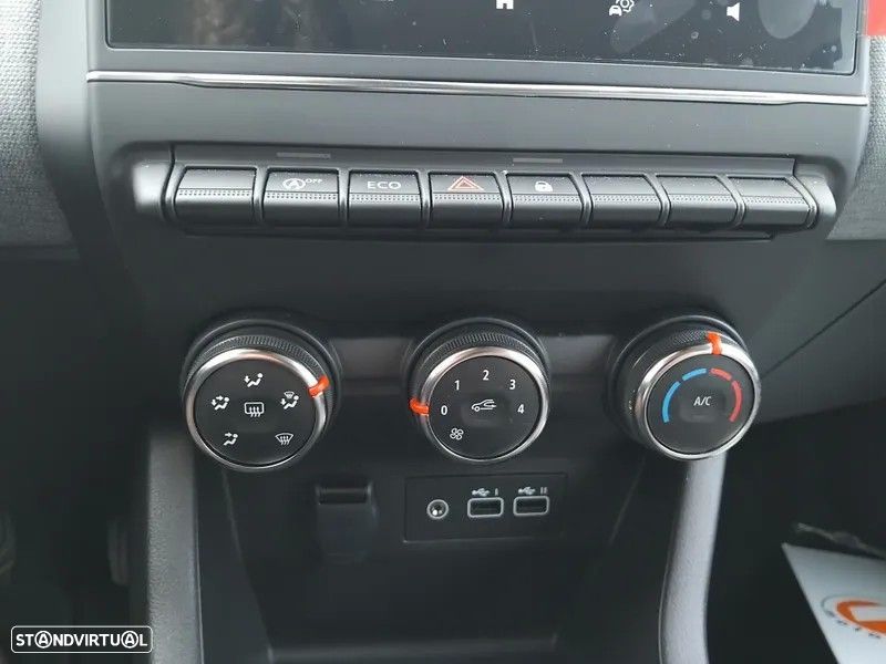 Renault Clio 1.5 Blue dCi Evolution - 19