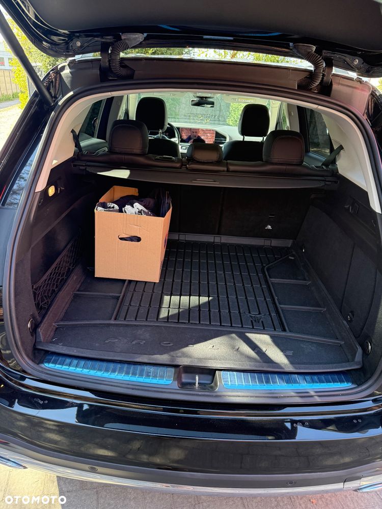 Mercedes-Benz GLE - 16